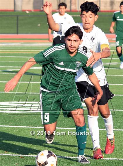 Thumbnail 1 in Monrovia vs Northview photogallery.