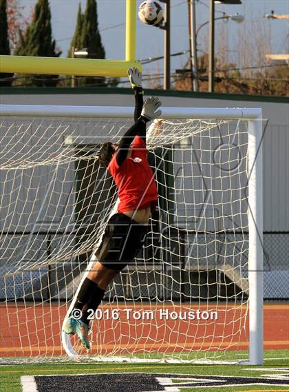 Thumbnail 1 in Monrovia vs Northview photogallery.