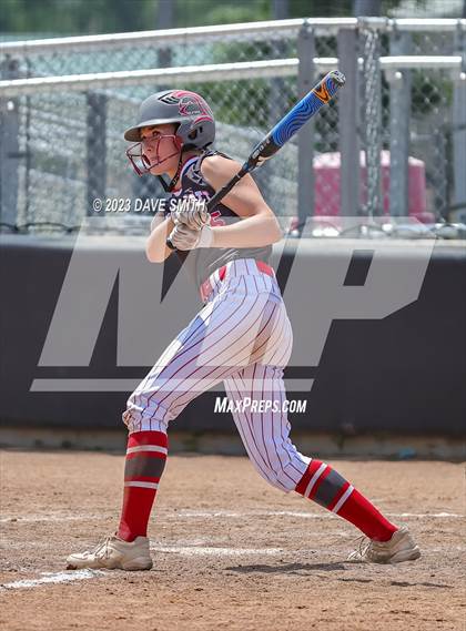 Thumbnail 2 in North Scott vs Iowa City (Linn-Mar/Alburnett Invitational) photogallery.