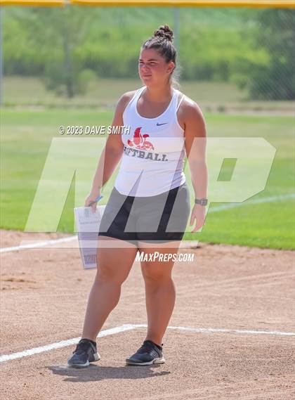 Thumbnail 3 in North Scott vs Iowa City (Linn-Mar/Alburnett Invitational) photogallery.