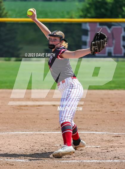 Thumbnail 2 in North Scott vs Iowa City (Linn-Mar/Alburnett Invitational) photogallery.