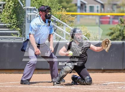 Thumbnail 2 in North Scott vs Iowa City (Linn-Mar/Alburnett Invitational) photogallery.