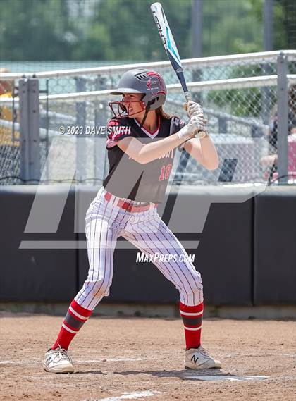 Thumbnail 1 in North Scott vs Iowa City (Linn-Mar/Alburnett Invitational) photogallery.