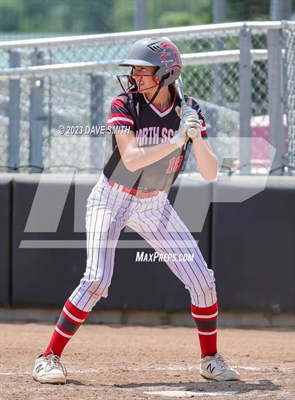 Thumbnail 3 in North Scott vs Iowa City (Linn-Mar/Alburnett Invitational) photogallery.