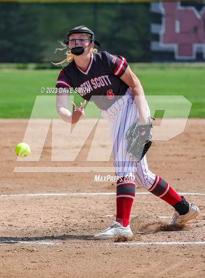 Thumbnail 3 in North Scott vs Iowa City (Linn-Mar/Alburnett Invitational) photogallery.