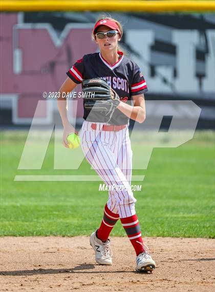 Thumbnail 3 in North Scott vs Iowa City (Linn-Mar/Alburnett Invitational) photogallery.
