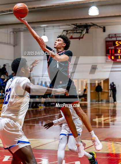 Thumbnail 1 in Our Lady of Mount Carmel vs. St. Andrew's Episcopal (Capital Hoops Mayhem on Military) photogallery.