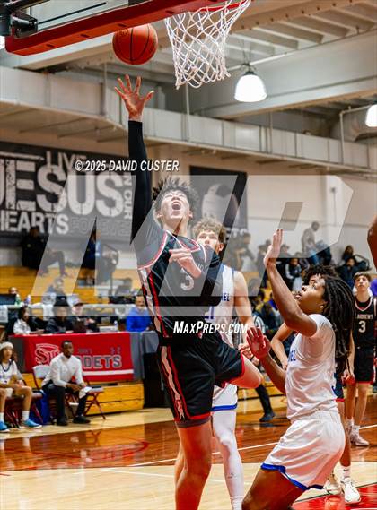Thumbnail 2 in Our Lady of Mount Carmel vs. St. Andrew's Episcopal (Capital Hoops Mayhem on Military) photogallery.