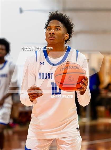 Thumbnail 2 in Our Lady of Mount Carmel vs. St. Andrew's Episcopal (Capital Hoops Mayhem on Military) photogallery.