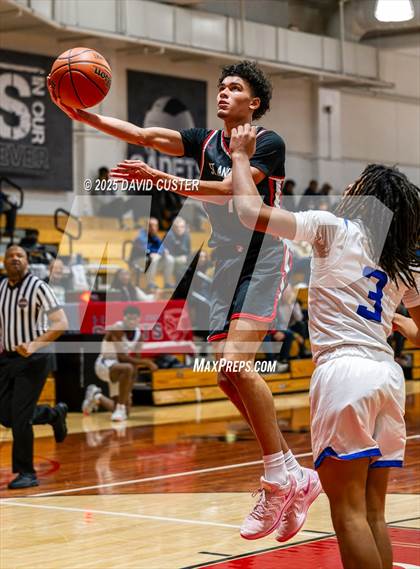 Thumbnail 2 in Our Lady of Mount Carmel vs. St. Andrew's Episcopal (Capital Hoops Mayhem on Military) photogallery.