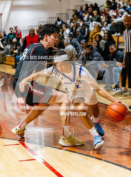 Thumbnail 3 in Our Lady of Mount Carmel vs. St. Andrew's Episcopal (Capital Hoops Mayhem on Military) photogallery.