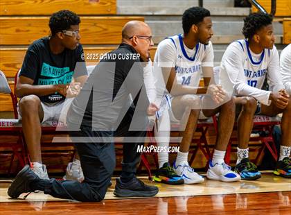 Thumbnail 3 in Our Lady of Mount Carmel vs. St. Andrew's Episcopal (Capital Hoops Mayhem on Military) photogallery.