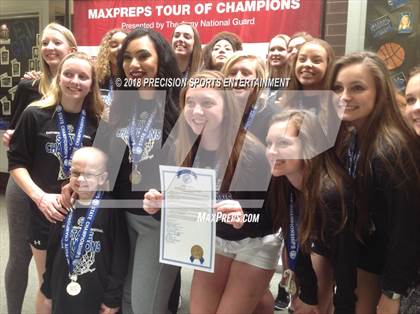 Thumbnail 3 in Eastview TOC Ceremony photogallery.
