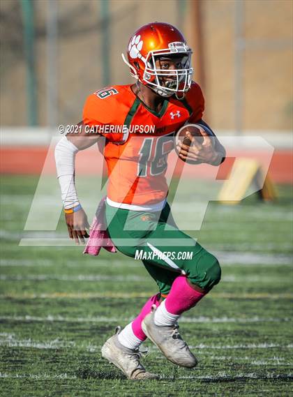 Thumbnail 1 in Vista Del Lago @ Poly photogallery.