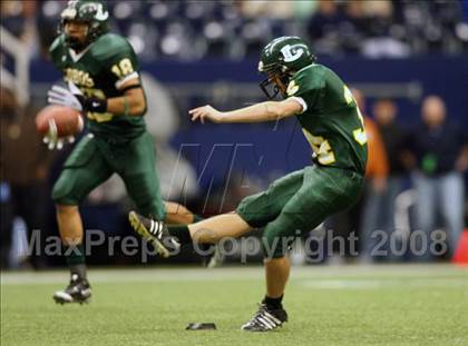Thumbnail 3 in Guyer vs. Longview (Texas 4A D1 State Semifinal) photogallery.