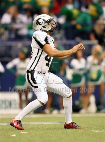 Thumbnail 2 in Guyer vs. Longview (Texas 4A D1 State Semifinal) photogallery.