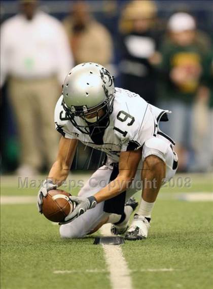 Thumbnail 2 in Guyer vs. Longview (Texas 4A D1 State Semifinal) photogallery.