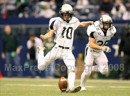 Thumbnail 2 in Guyer vs. Longview (Texas 4A D1 State Semifinal) photogallery.