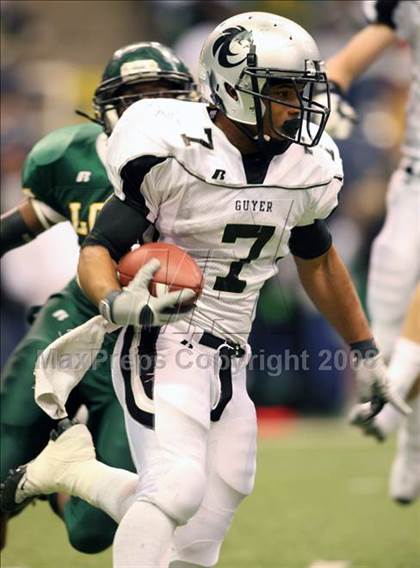 Thumbnail 2 in Guyer vs. Longview (Texas 4A D1 State Semifinal) photogallery.