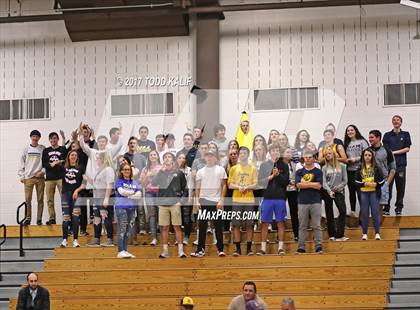 Thumbnail 1 in RHAM vs. Southington (CCC Final) photogallery.