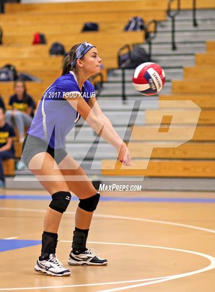 Thumbnail 1 in RHAM vs. Southington (CCC Final) photogallery.