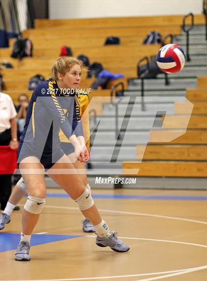 Thumbnail 1 in RHAM vs. Southington (CCC Final) photogallery.