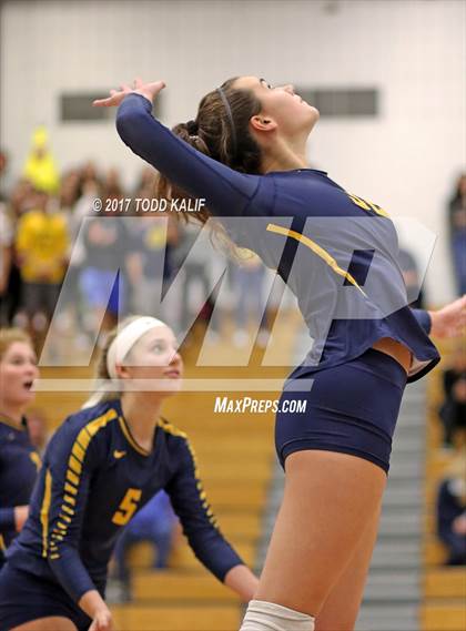 Thumbnail 2 in RHAM vs. Southington (CCC Final) photogallery.