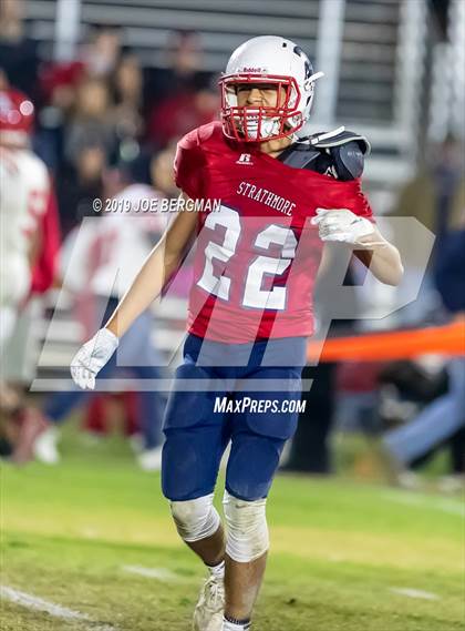 Thumbnail 3 in Arvin @ Strathmore (CIF CS D5 Quarterfinal) photogallery.