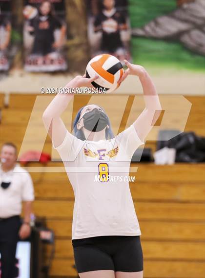 Thumbnail 1 in Fresno @ Selma photogallery.