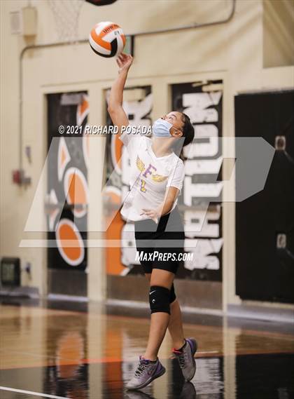 Thumbnail 3 in Fresno @ Selma photogallery.