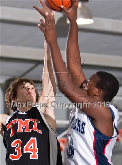 Thumbnail 3 in TMI-Episcopal vs Round Rock Christian (Bracken Christian Tournament) photogallery.