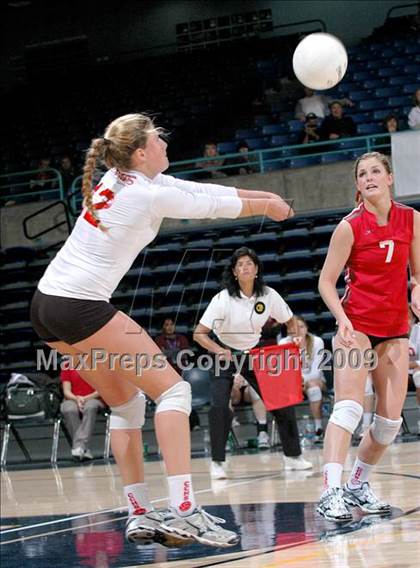 Thumbnail 3 in Sacred Heart Cathedral vs. Cathedral (CIF D3 State Final) photogallery.