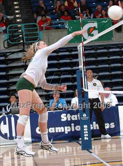 Thumbnail 2 in Sacred Heart Cathedral vs. Cathedral (CIF D3 State Final) photogallery.