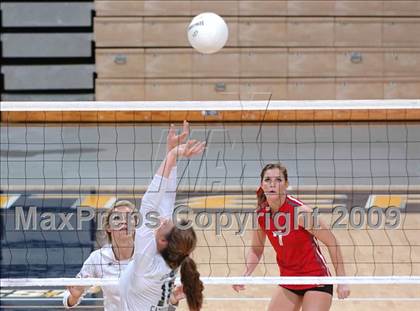 Thumbnail 1 in Sacred Heart Cathedral vs. Cathedral (CIF D3 State Final) photogallery.