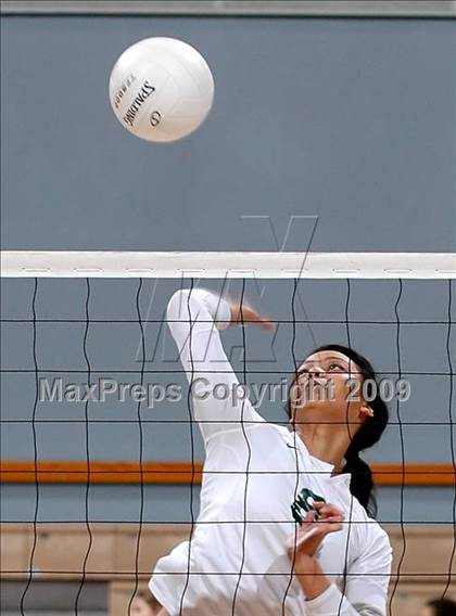 Thumbnail 3 in Sacred Heart Cathedral vs. Cathedral (CIF D3 State Final) photogallery.