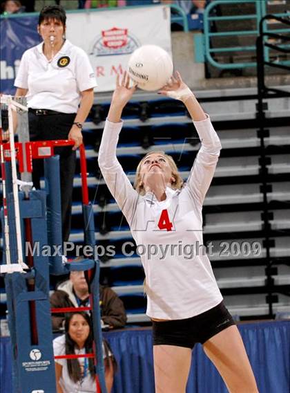Thumbnail 1 in Sacred Heart Cathedral vs. Cathedral (CIF D3 State Final) photogallery.