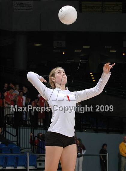 Thumbnail 1 in Sacred Heart Cathedral vs. Cathedral (CIF D3 State Final) photogallery.