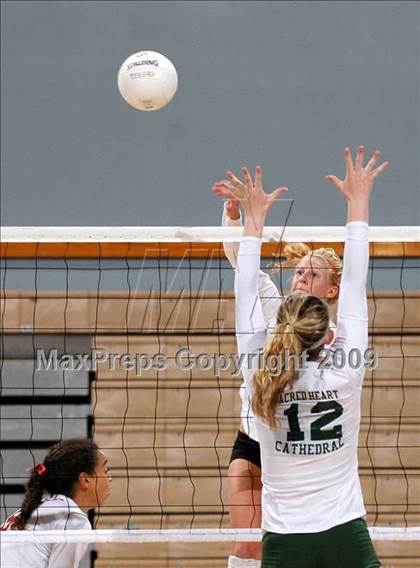 Thumbnail 2 in Sacred Heart Cathedral vs. Cathedral (CIF D3 State Final) photogallery.