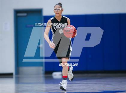 Thumbnail 2 in Millennium vs. Hilmar photogallery.