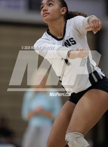 Thumbnail 3 in Estero @ Mariner photogallery.