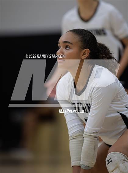 Thumbnail 2 in Estero @ Mariner photogallery.