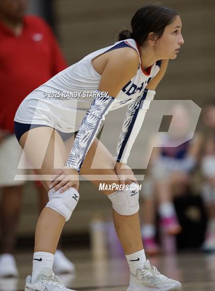 Thumbnail 3 in Estero @ Mariner photogallery.