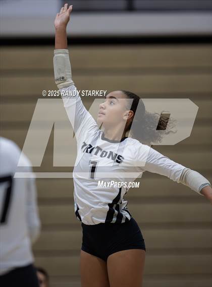 Thumbnail 3 in Estero @ Mariner photogallery.