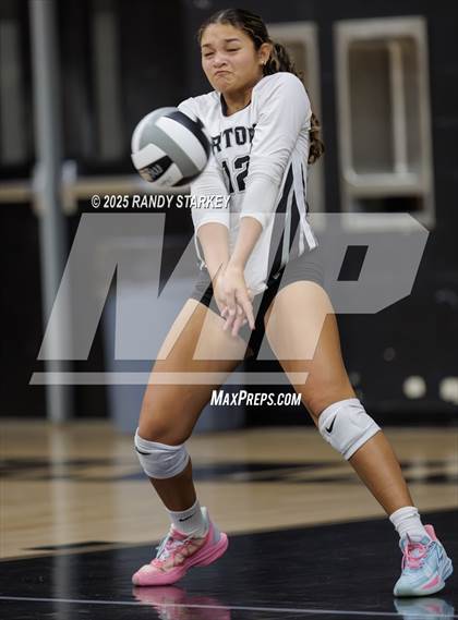 Thumbnail 3 in Estero @ Mariner photogallery.