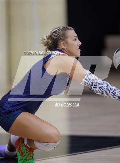 Thumbnail 2 in Estero @ Mariner photogallery.