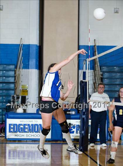 Thumbnail 3 in Pelham Memorial @ Edgemont photogallery.