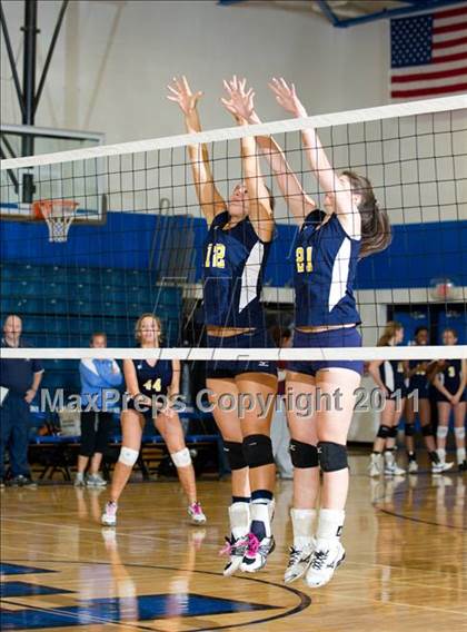 Thumbnail 2 in Pelham Memorial @ Edgemont photogallery.