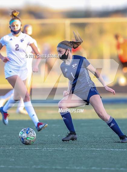 Thumbnail 1 in Cactus Shadows @ Pinnacle photogallery.