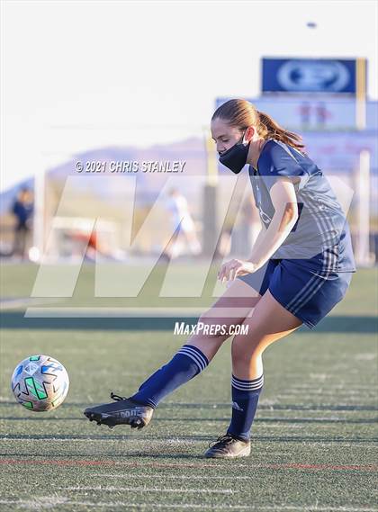 Thumbnail 1 in Cactus Shadows @ Pinnacle photogallery.