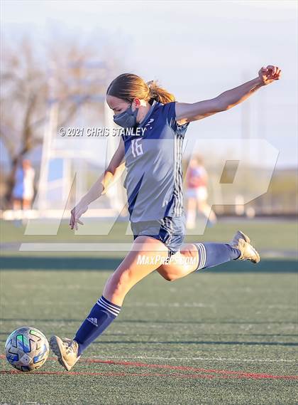 Thumbnail 2 in Cactus Shadows @ Pinnacle photogallery.